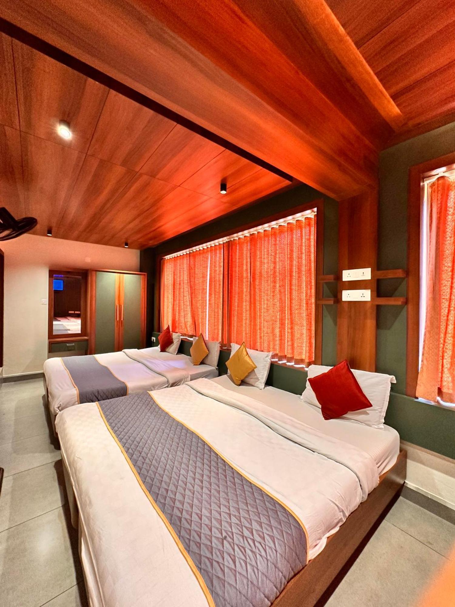 City Palace Hotel 乌提 外观 照片