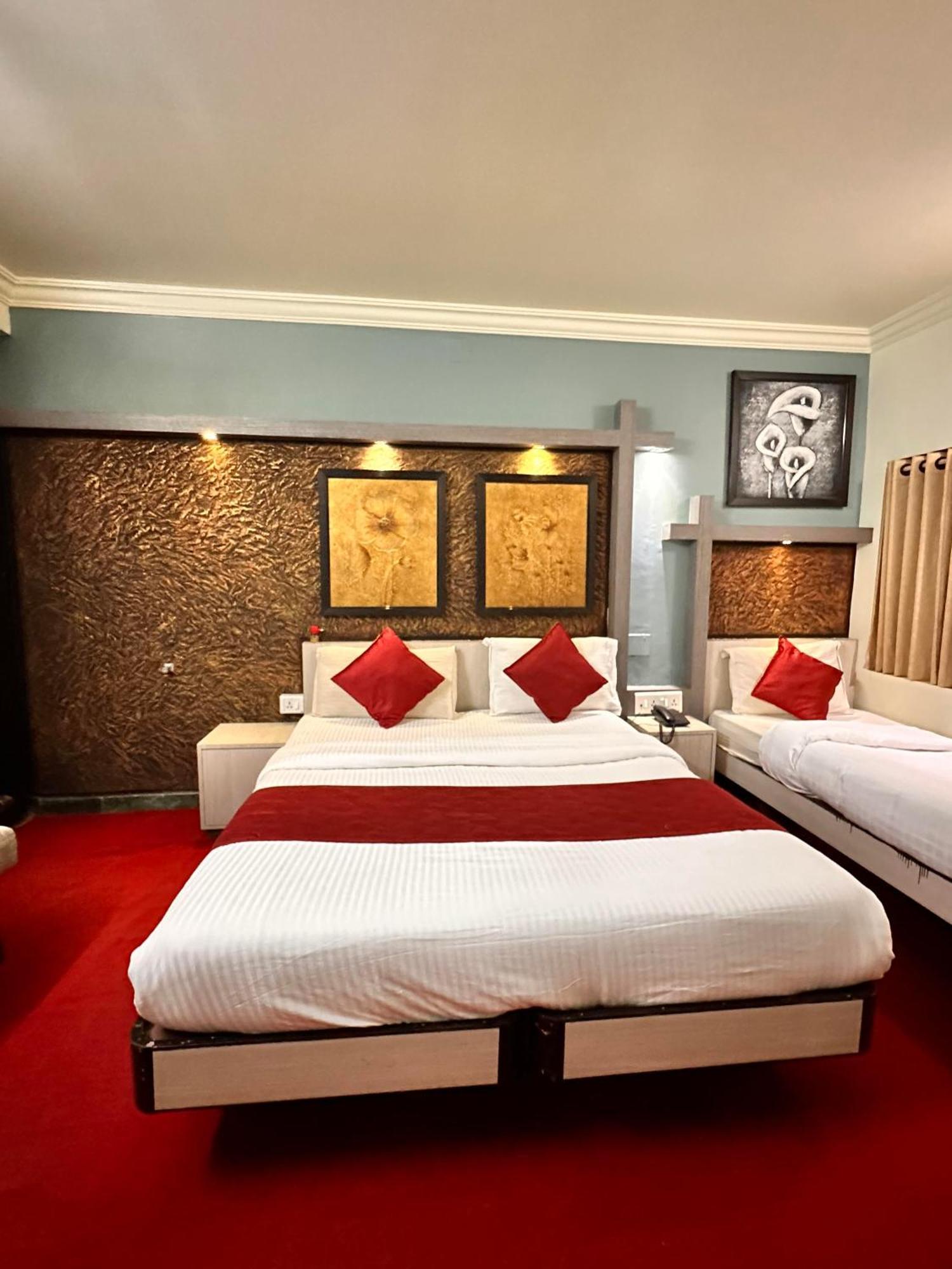 City Palace Hotel 乌提 外观 照片