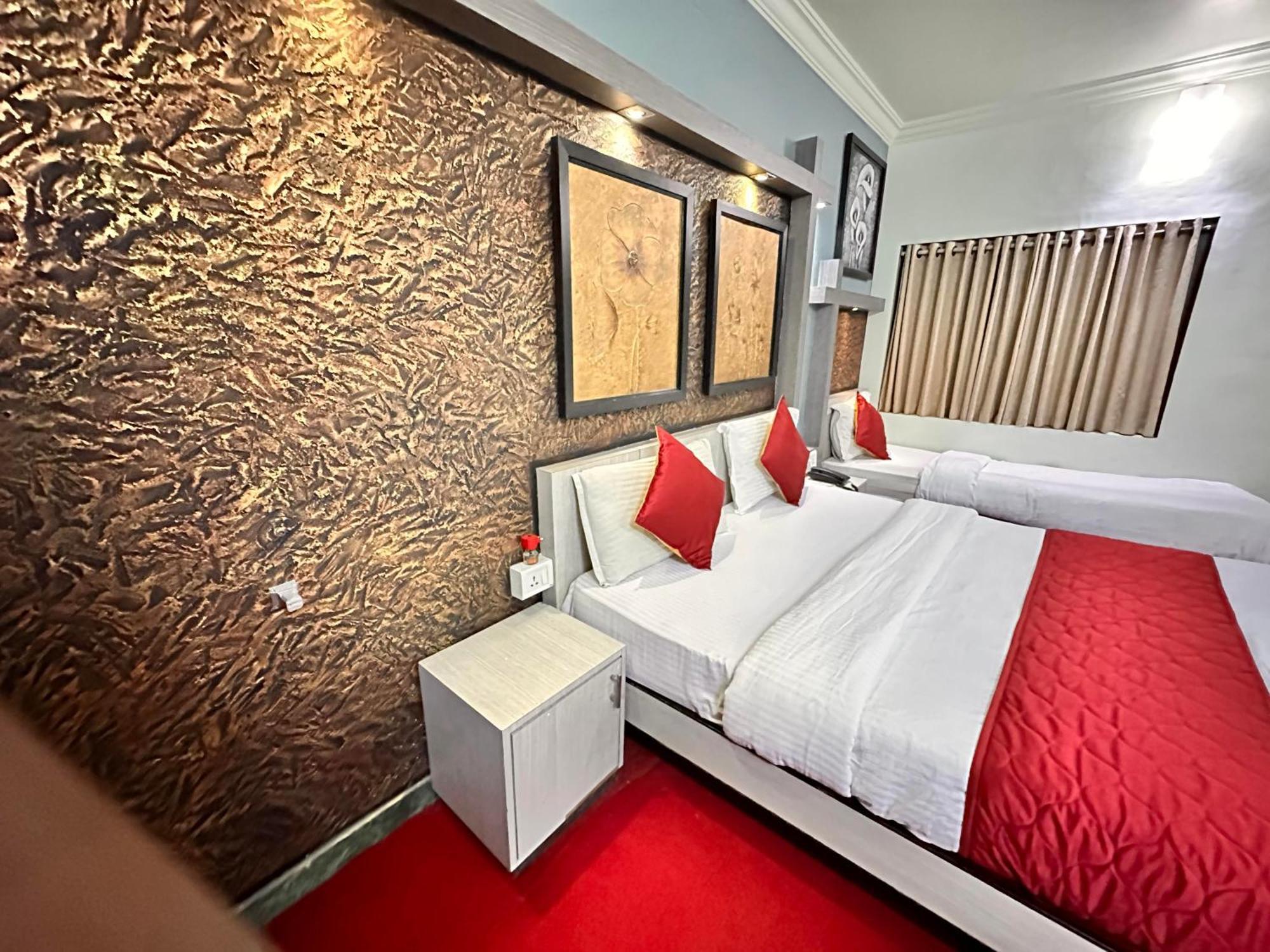 City Palace Hotel 乌提 外观 照片